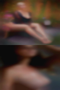 Slender women CD cougar bottom here.